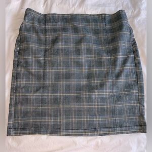 Fashion Nova Black Plaid Mini Skirt 1X